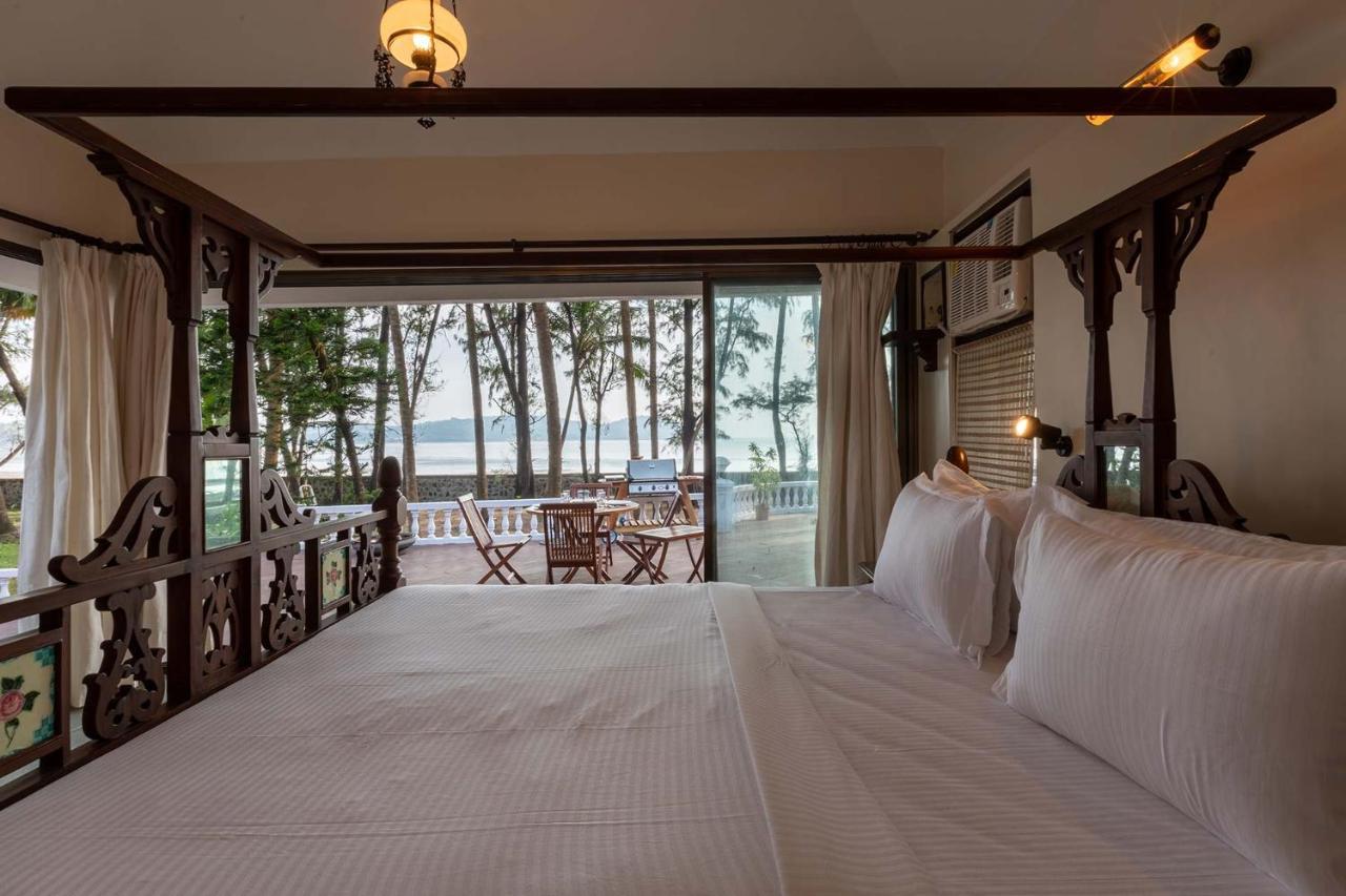 Casa Del Mer By Stayvista - Nearby Beach With, Sea-View Rooms & Coconut Farm 알리바그 외부 사진