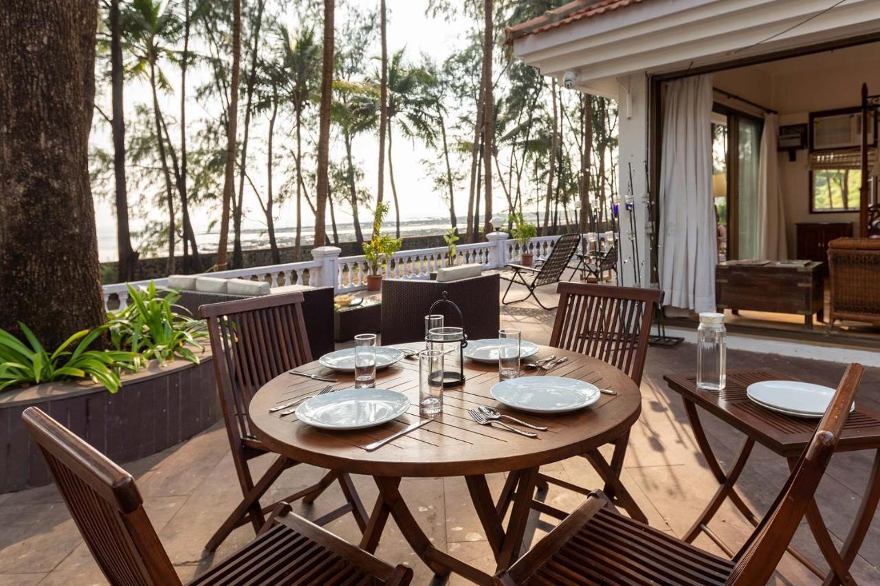 Casa Del Mer By Stayvista - Nearby Beach With, Sea-View Rooms & Coconut Farm 알리바그 외부 사진